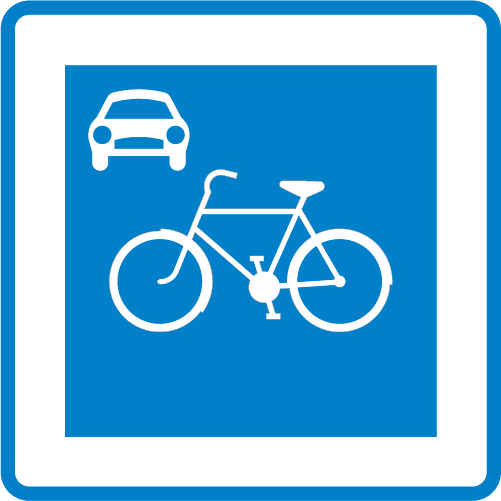 E33 Cykelgata fyrkantigt vägmärke blå vit med bil i hörnet och cykel i mitten